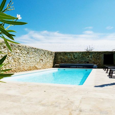 La Ligne Bed & Breakfast Angles-sur-l'Anglin Bagian luar foto