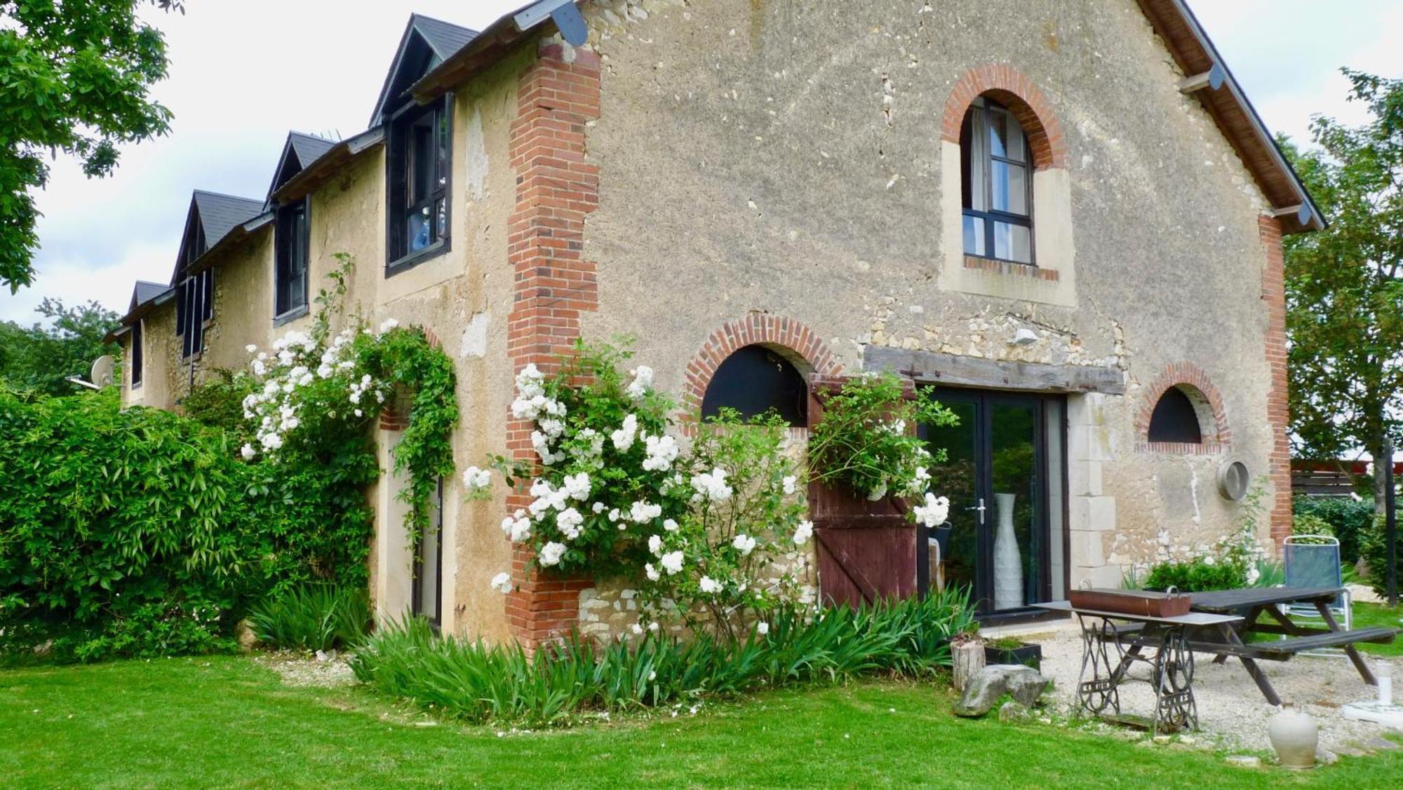 La Ligne Bed & Breakfast Angles-sur-l'Anglin Bagian luar foto